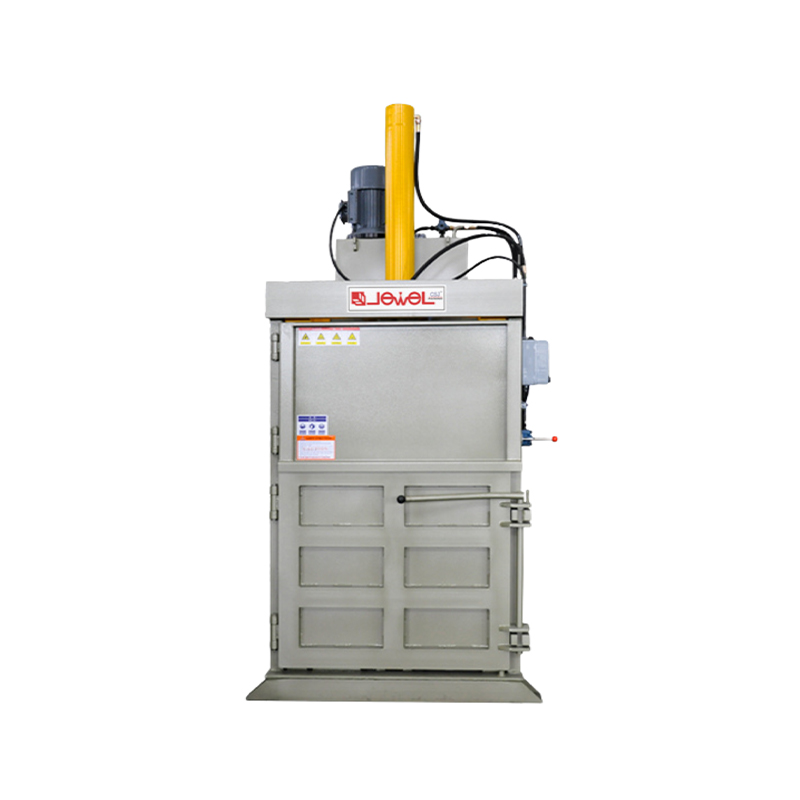 Securus-Operate Medium amplitudo Vertical Hydraulic Baler