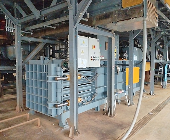 Summus Efficens Compressionem Solutio pro PET Bottle Scrap in Japan